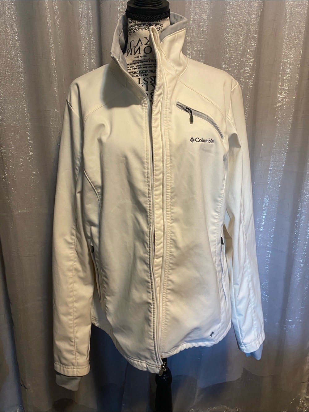 Columbia Women's White Softshell Utility Jacket